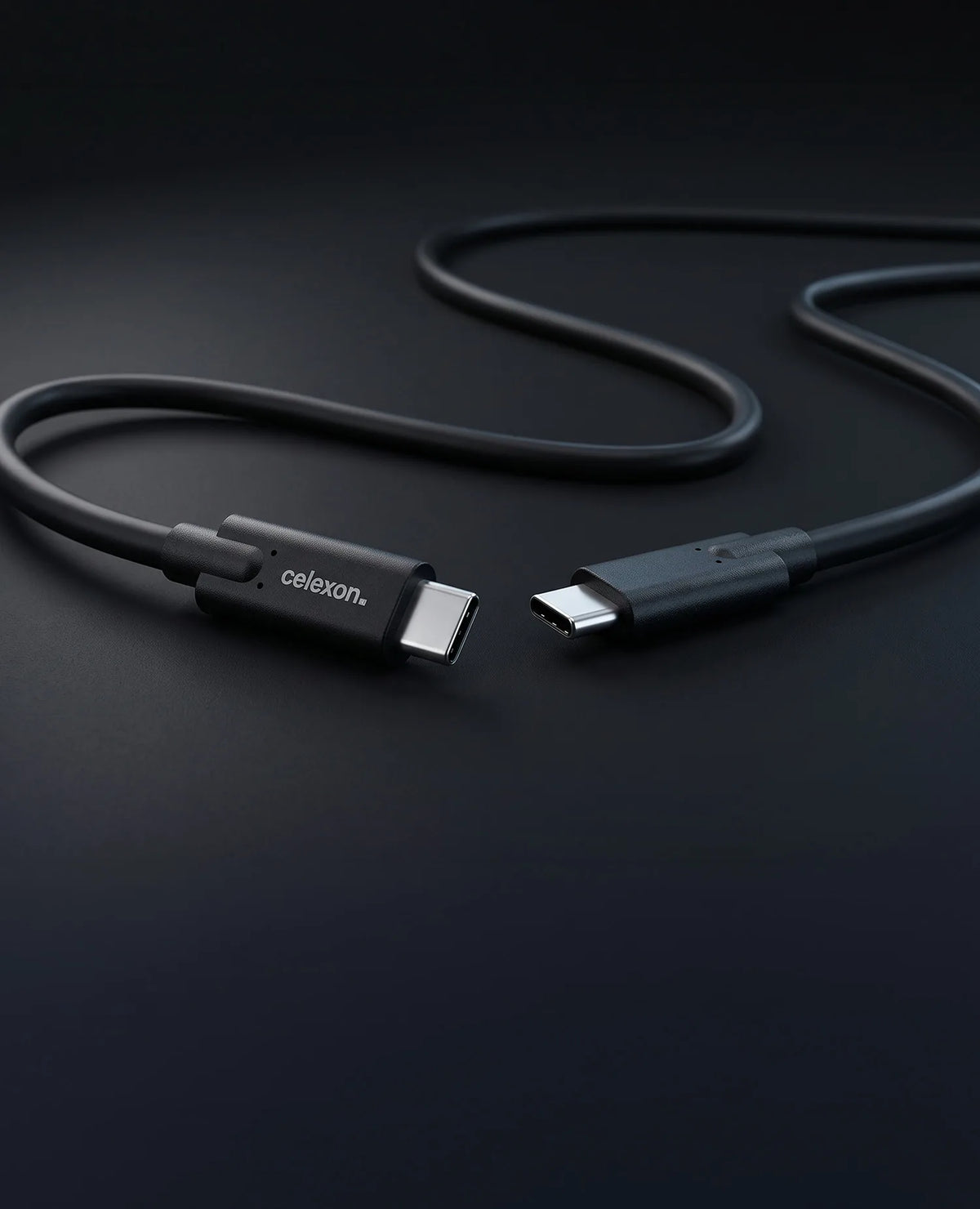 celexon USB-C cable - USB 3.2 Gen 2x1 in front of a dark background